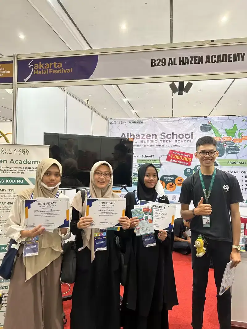 Foto kegiatan Alhazen open booth di Jakarta